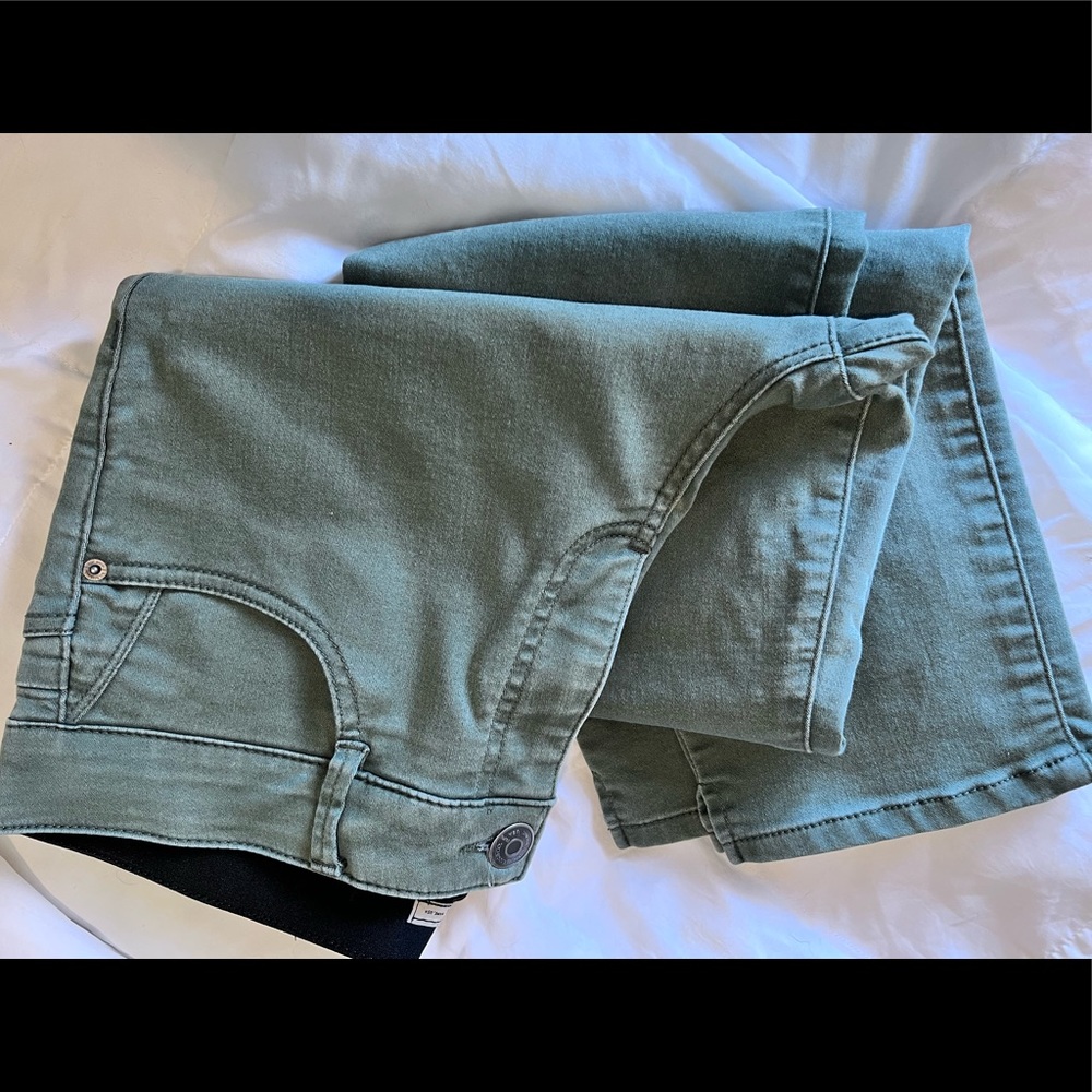 Bass sage green jeans
